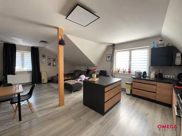 Prodej rodinného domu, Vodochody, 200 m2