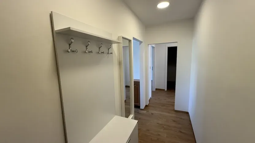 Pronájem bytu 2+1, Zlín, Kúty, 63 m2