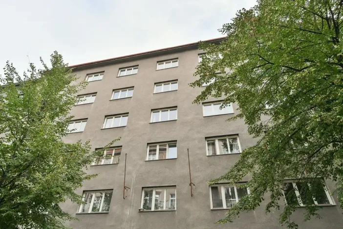 Pronájem bytu 2+1, Praha - Bubeneč, Národní obrany, 74 m2