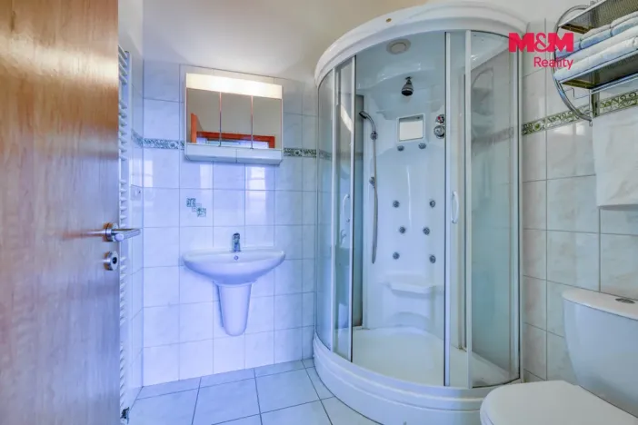 Prodej ubytování, Železná Ruda - Hojsova Stráž, 910 m2
