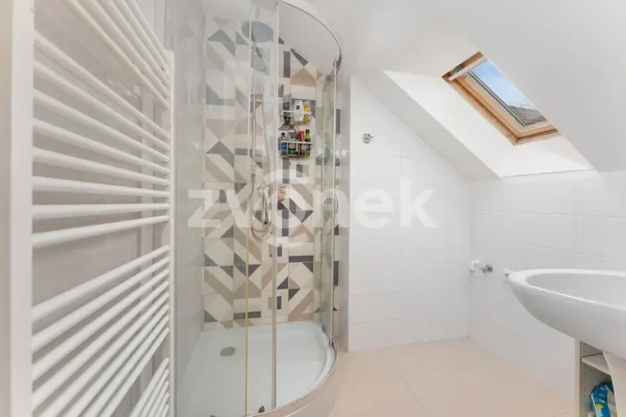 Prodej rodinného domu, Hvozdná, Hlavní, 312 m2