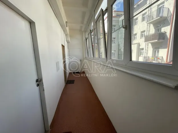 Pronájem bytu 1+kk, Praha - Žižkov, Hartigova, 29 m2