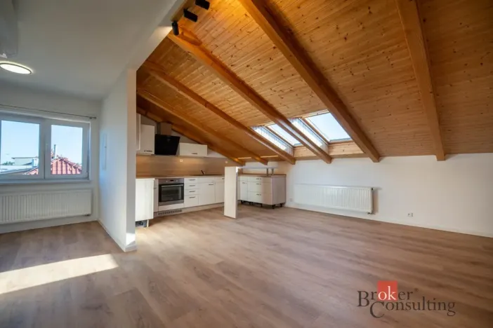 Pronájem bytu 3+kk, Újezd u Brna, 9. května, 105 m2