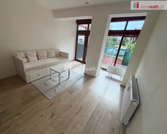 Pronájem bytu 1+kk, Praha - Krč, Budějovická, 25 m2