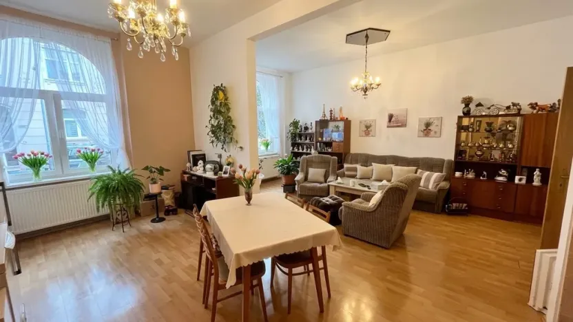 Prodej komerční nemovitosti, Teplice, Karla Čapka, 353 m2