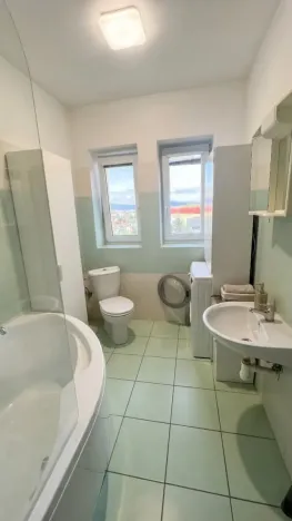 Prodej komerční nemovitosti, Teplice, Karla Čapka, 353 m2