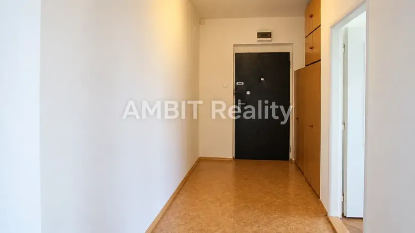 Pronájem bytu 3+1, Praha - Dejvice, Evropská, 80 m2