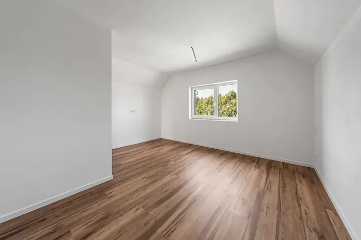 Prodej bytu 4+kk, Syrovice, 138 m2