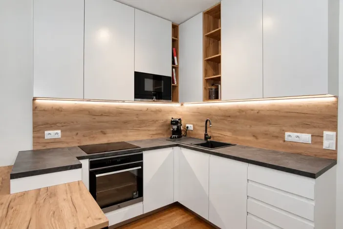 Prodej bytu 2+kk, Praha - Košíře, Naskové, 62 m2