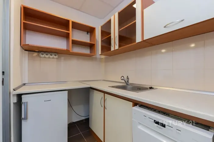 Prodej kanceláře, Most, Obránců míru, 68 m2