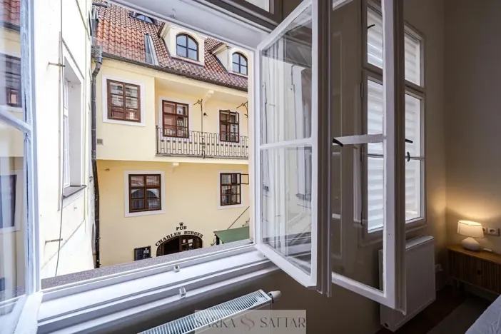 Pronájem bytu 2+kk, Praha - Staré Město, Anenská, 54 m2