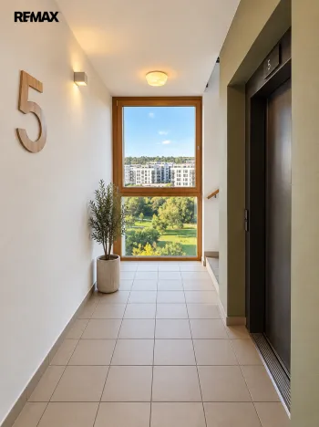 Prodej bytu 2+kk, Praha - Hloubětín, Modrého, 57 m2