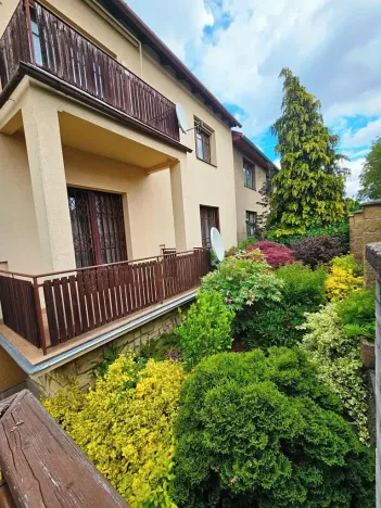 Prodej činžovního domu, Praha - Řepy, Doubravínova, 330 m2