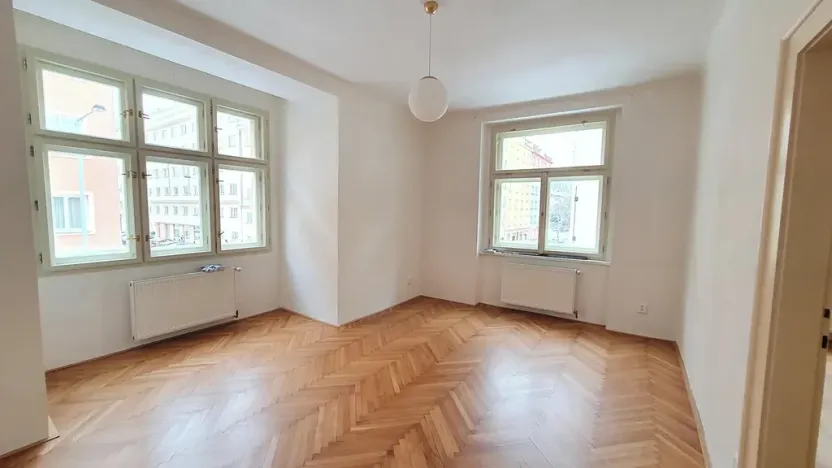 Pronájem bytu 3+1, Praha - Vinohrady, Slezská, 96 m2
