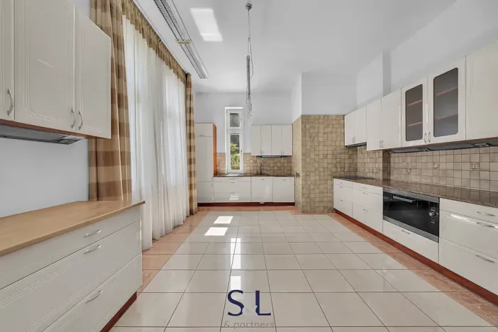 Prodej rodinného domu, Rumburk, Bezručova, 320 m2