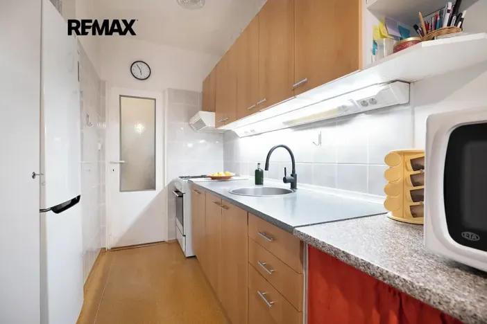 Prodej bytu 3+1, Praha - Řepy, Laudova, 74 m2