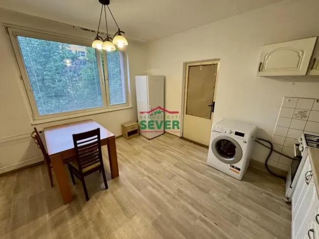 Prodej bytu 2+1, Litvínov - Horní Litvínov, Čapkova, 20 m2