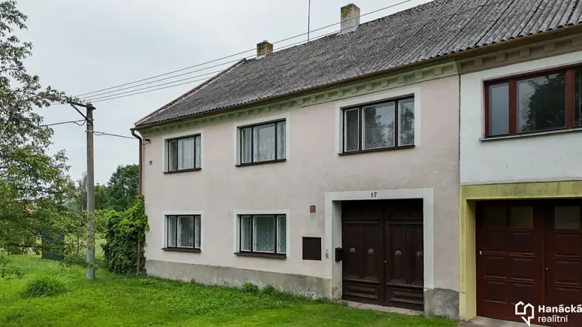 Prodej rodinného domu, Dubčany, 290 m2