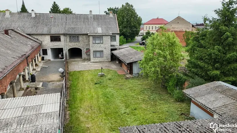 Prodej rodinného domu, Dubčany, 290 m2