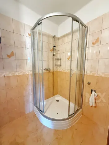 Prodej bytu 3+kk, Staré Místo, 65 m2