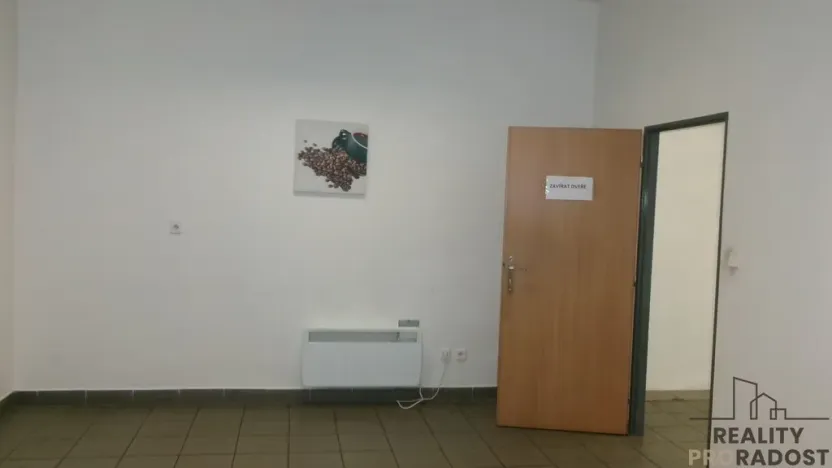 Pronájem skladu, Brno, Cejl, 464 m2