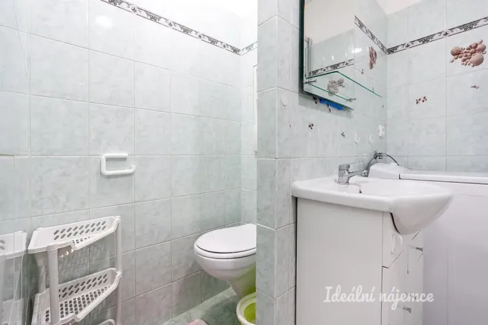 Pronájem bytu 2+kk, Praha, Ciolkovského, 42 m2