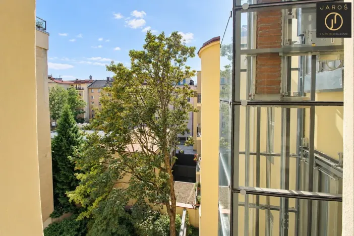 Pronájem bytu 2+kk, Praha - Vinohrady, Jana Masaryka, 37 m2