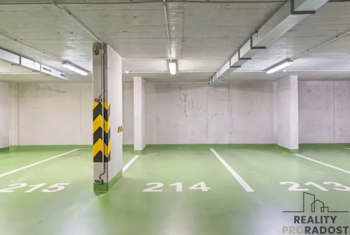 Pronájem bytu 1+kk, Praha - Letňany, Škrábkových, 39 m2