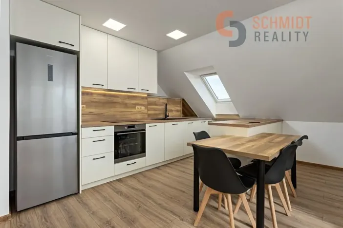 Prodej bytu 3+kk, Lednice, Komenského, 77 m2