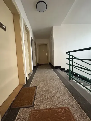 Pronájem bytu 2+kk, Praha - Vršovice, Ukrajinská, 55 m2