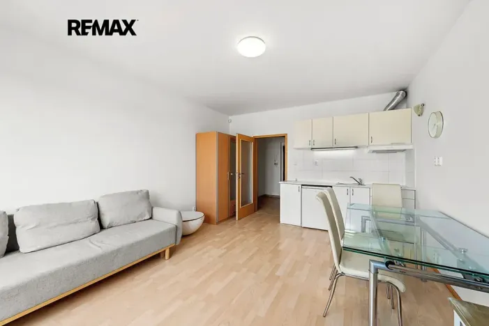 Prodej bytu 1+kk, Praha - Záběhlice, Mattioliho, 32 m2