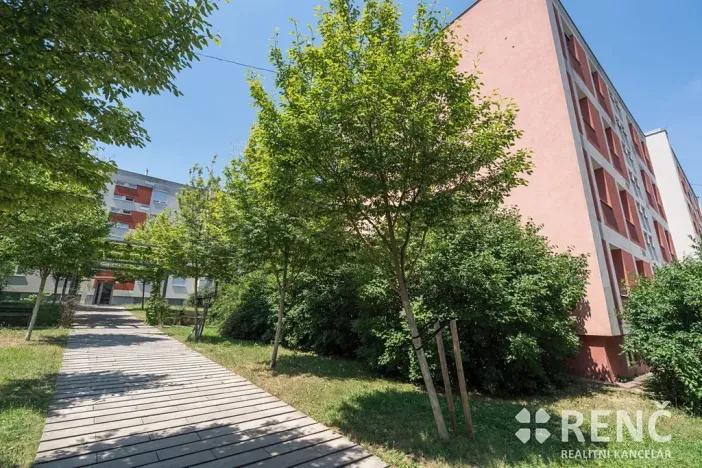 Prodej bytu 1+1, Brno, Družstevní, 37 m2