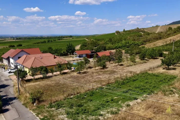 Prodej pozemku pro bydlení, Bavory, 905 m2