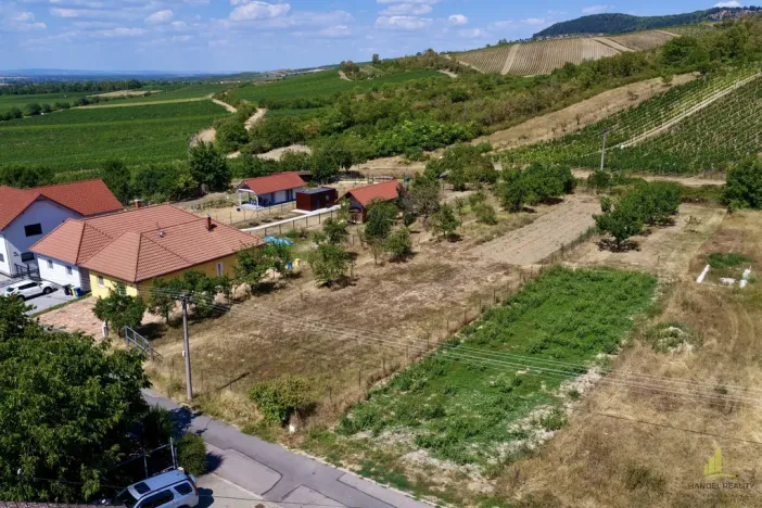 Prodej pozemku pro bydlení, Bavory, 905 m2
