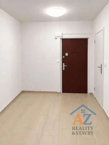 Pronájem bytu 2+1, Chomutov, Školní pěšina, 61 m2