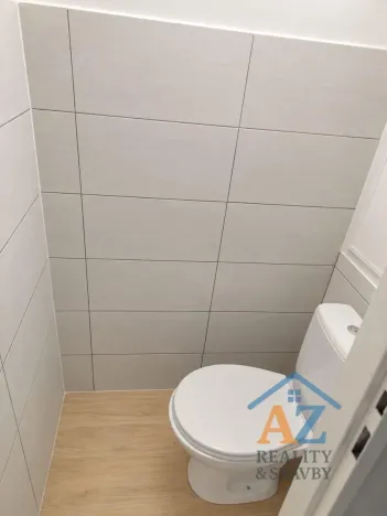 Pronájem bytu 2+1, Chomutov, Školní pěšina, 61 m2
