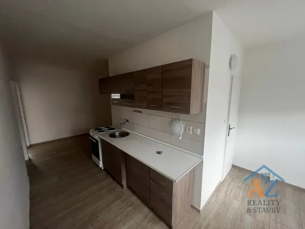Pronájem bytu 2+1, Chomutov, Školní pěšina, 61 m2