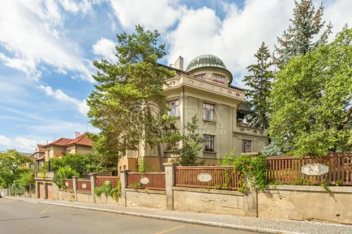 Pronájem bytu 2+kk, Praha - Dejvice, Nad Šárkou, 62 m2