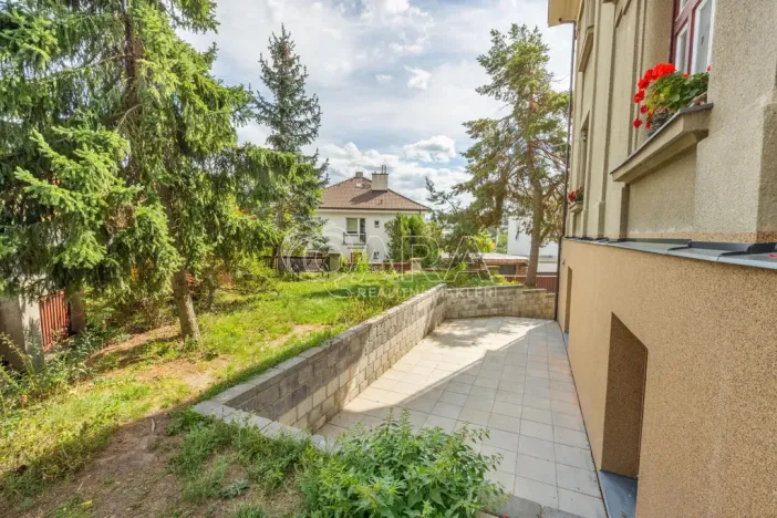 Pronájem bytu 2+kk, Praha - Dejvice, Nad Šárkou, 62 m2