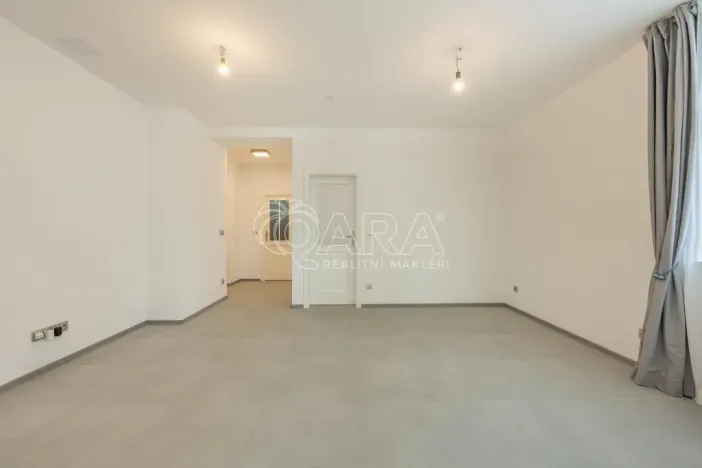 Pronájem bytu 2+kk, Praha - Dejvice, Nad Šárkou, 62 m2