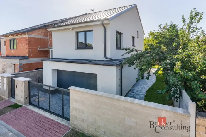 Prodej rodinného domu, Praha - Písnice, Lipovická, 257 m2