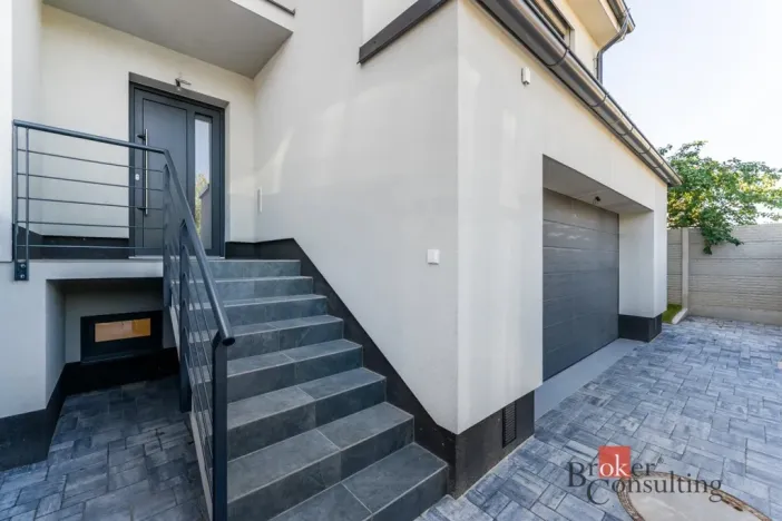 Prodej rodinného domu, Praha - Písnice, Lipovická, 257 m2