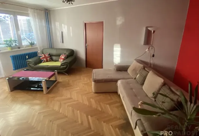 Pronájem bytu 2+1, Olomouc, Kmochova, 52 m2