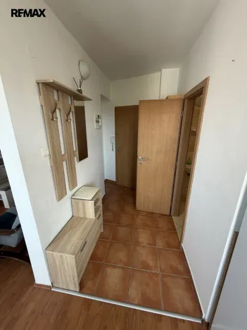 Pronájem bytu 2+kk, Třebíč - Borovina, Spojenců, 50 m2