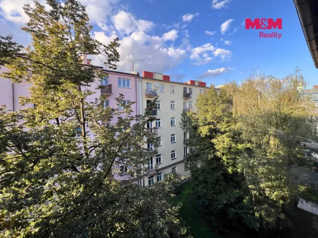 Pronájem bytu 2+1, Ostrava - Moravská Ostrava, Veleslavínova, 67 m2
