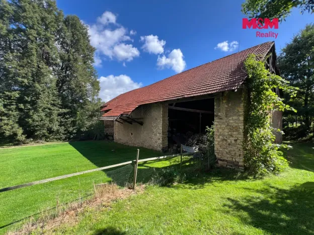 Prodej zemědělské usedlosti, Kostelec nad Černými lesy - Kostelec nad Černými Lesy, 750 m2
