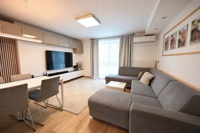 Prodej bytu 3+1, Luhačovice, Nábřeží, 57 m2