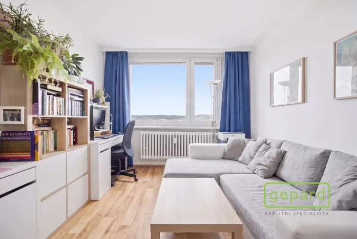 Prodej bytu 2+kk, Praha - Komořany, Za sídlištěm, 47 m2