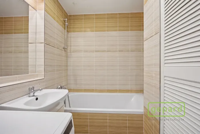 Prodej bytu 2+kk, Praha - Komořany, Za sídlištěm, 47 m2