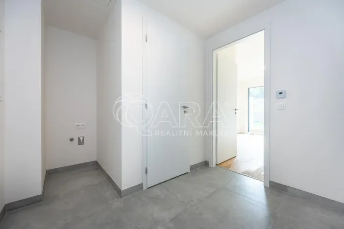 Pronájem bytu 2+kk, Praha - Chodov, Kárníkova, 49 m2